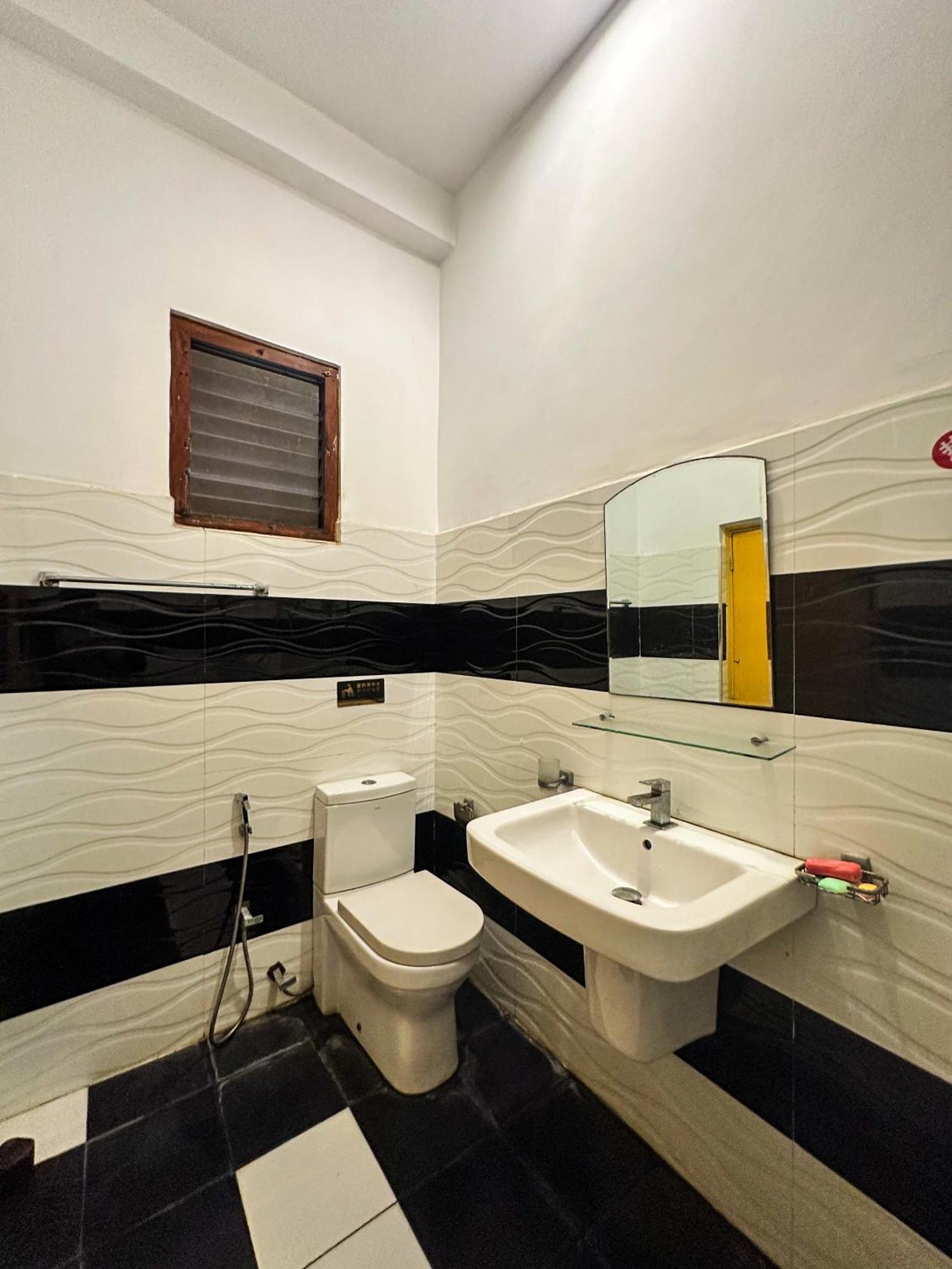 Hotel New Panda House Galle Habitación foto