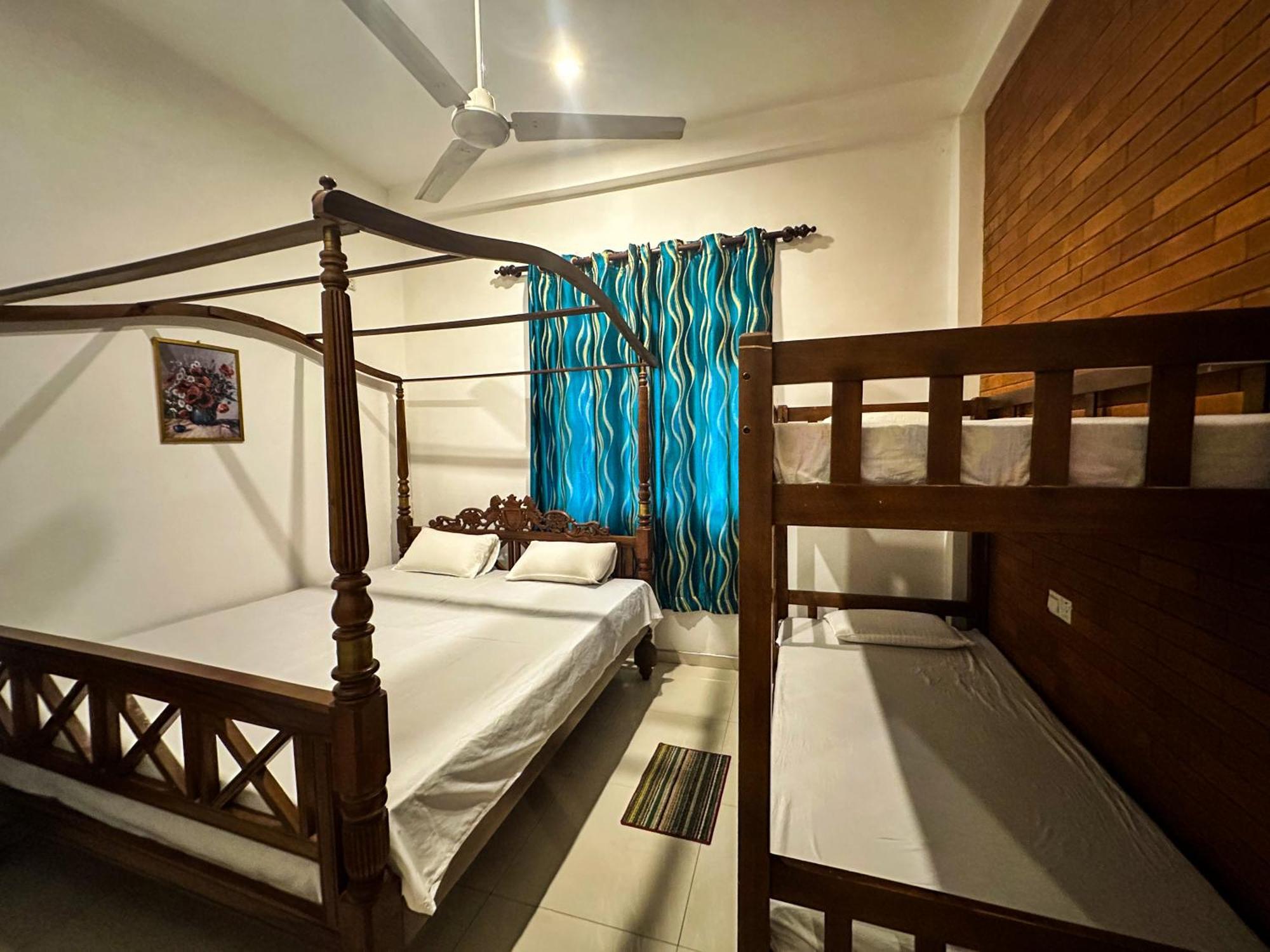 Hotel New Panda House Galle Habitación foto