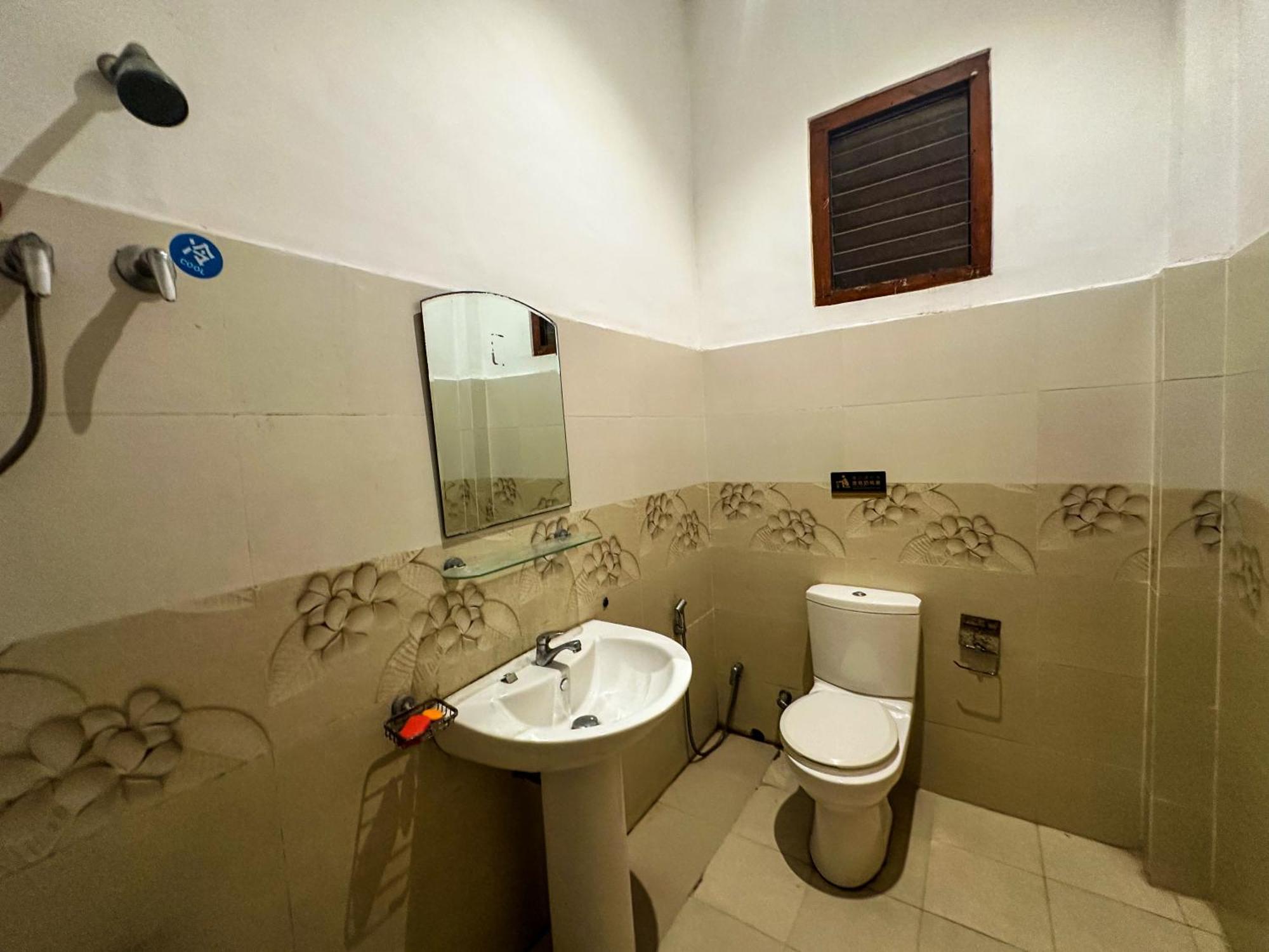 Hotel New Panda House Galle Habitación foto