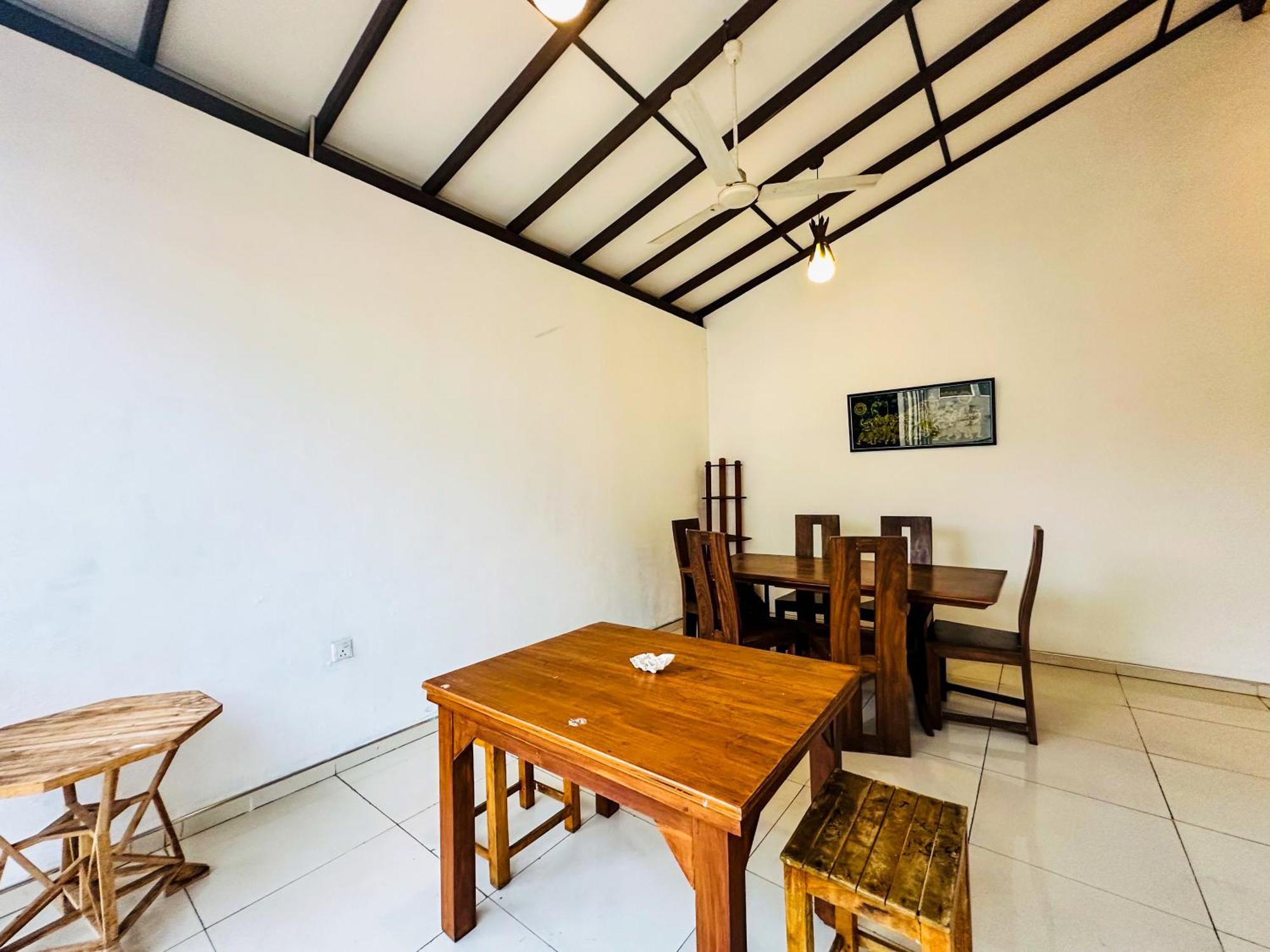 Hotel New Panda House Galle Exterior foto